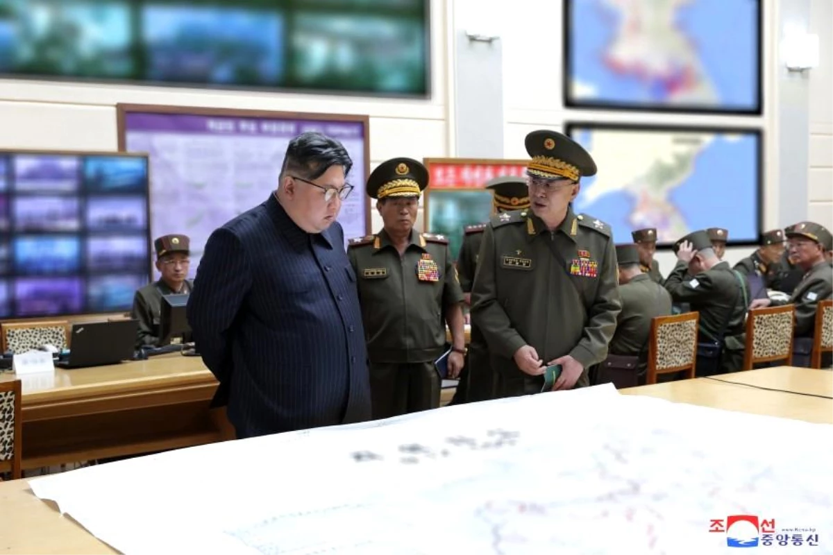 Kuzey Kore, Güney Kore\'ye karşı askeri tatbikat gerçekleştirdi