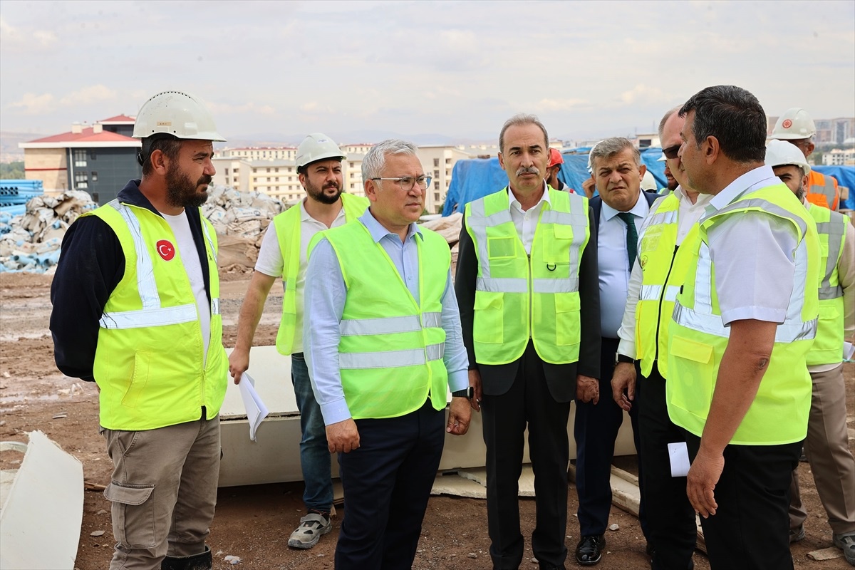 Sivas\'ta Cumhuriyet Üniversitesi Tıp Fakültesi Hastanesi 2024\'te tamamlanacak