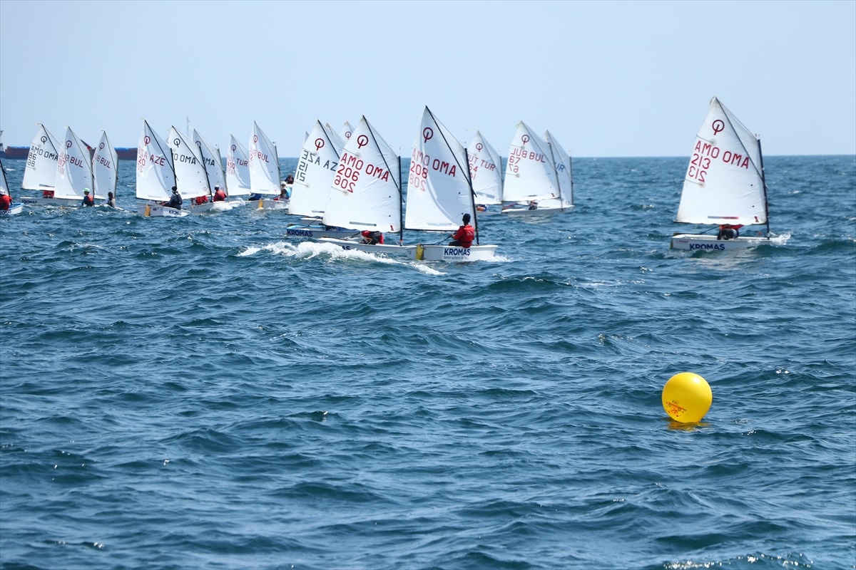 Tekirdağ\'da Yelken Yarışları Başladı