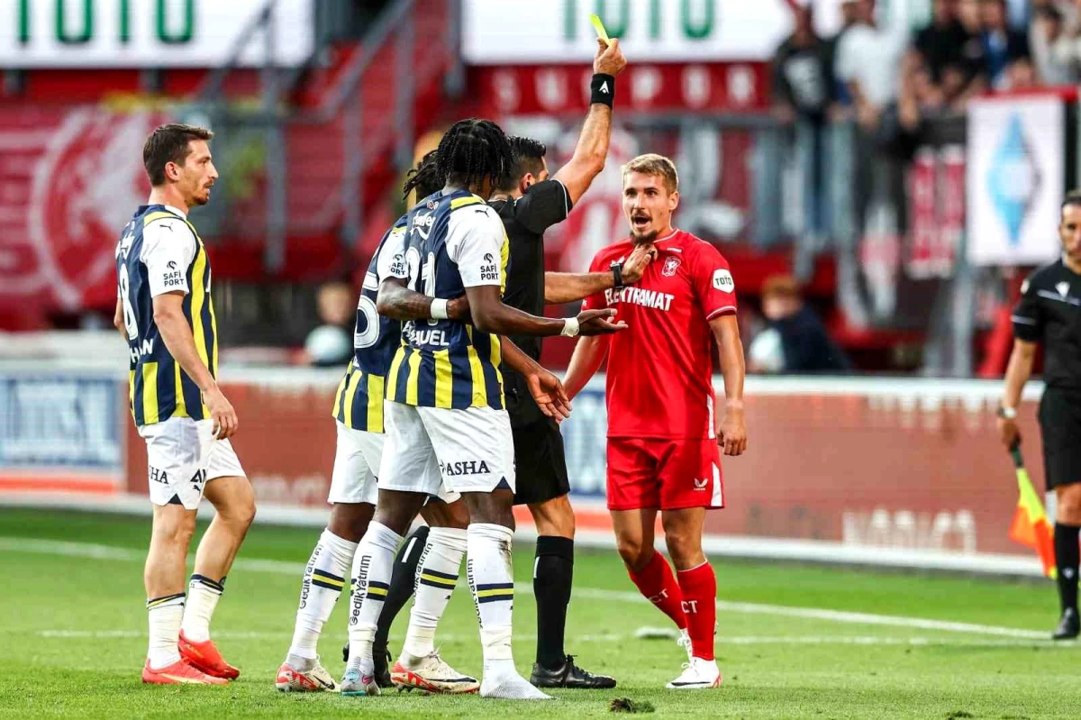 Fenerbahçe UEFA Avrupa Konferans Ligi\'nde gruplara kaldı