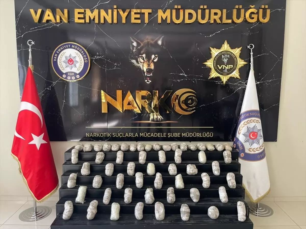 Van'ın İpekyolu ilçesinde 31 kilogram eroin ele geçirildi, 1 kişi tutuklandı