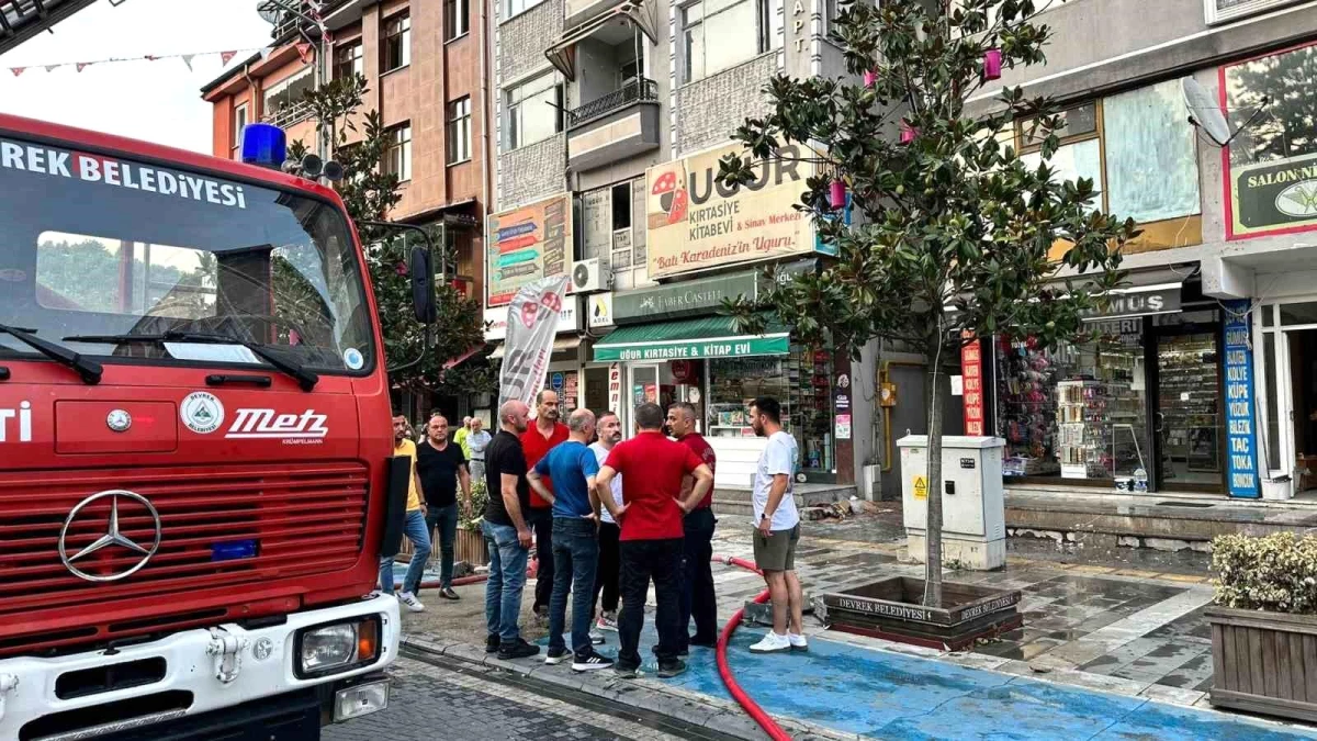 Zonguldak\'ta 6 Katlı Binada Yangın: 1 Yaralı