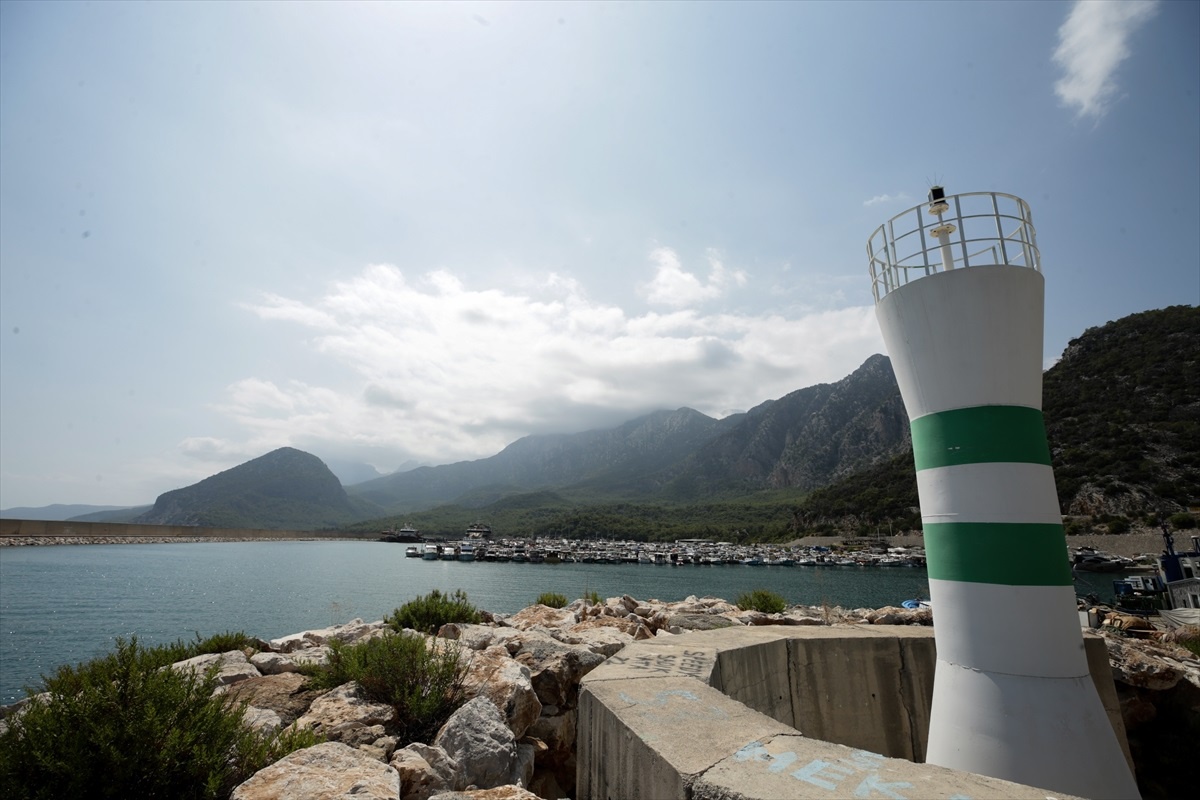 Akdeniz\'de Balıkçılar Yeni Av Sezonuna Hazır