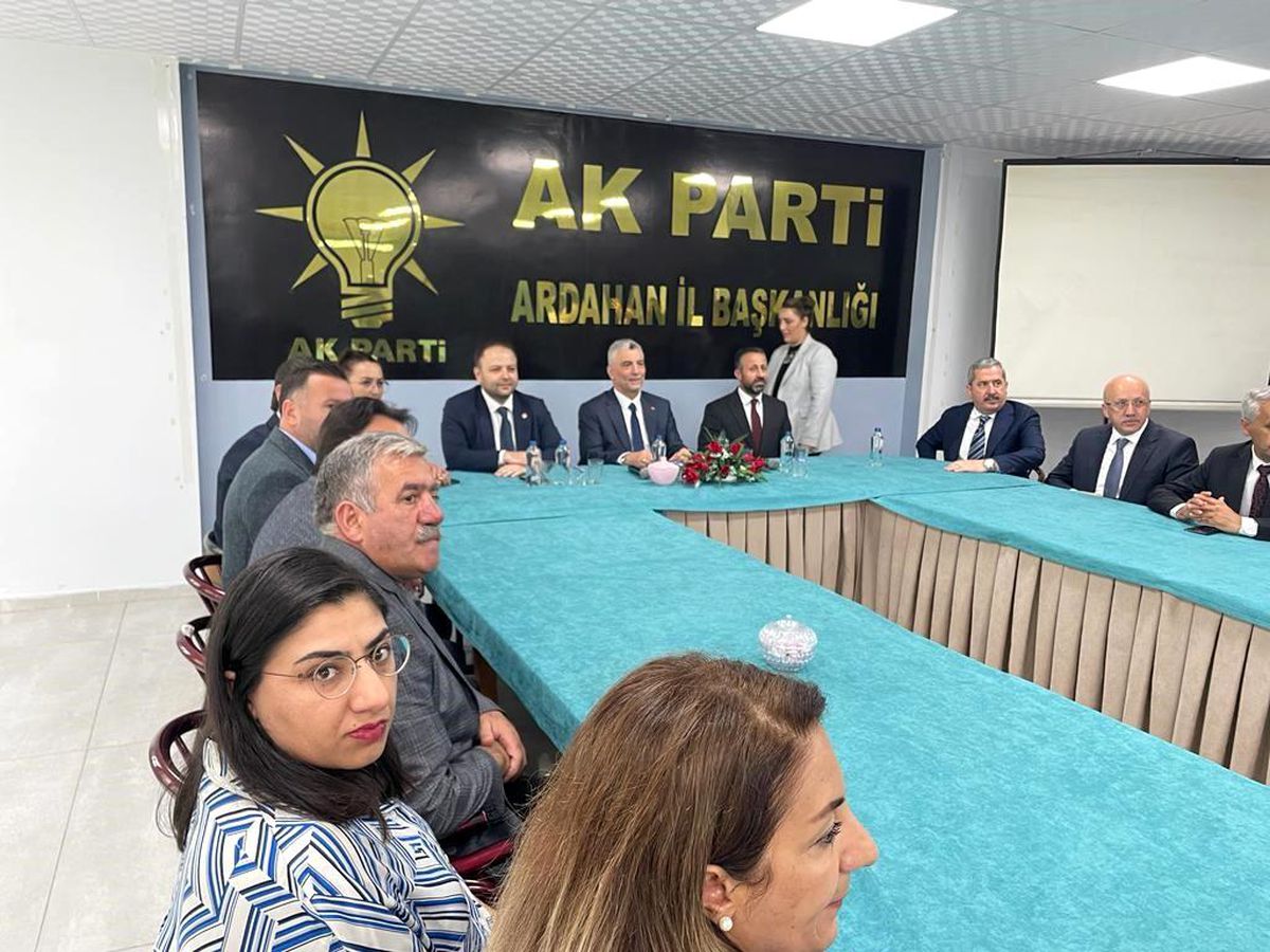 Ticaret Bakanı Ömer Bolat, Ardahan\'da ziyaretlerde bulundu