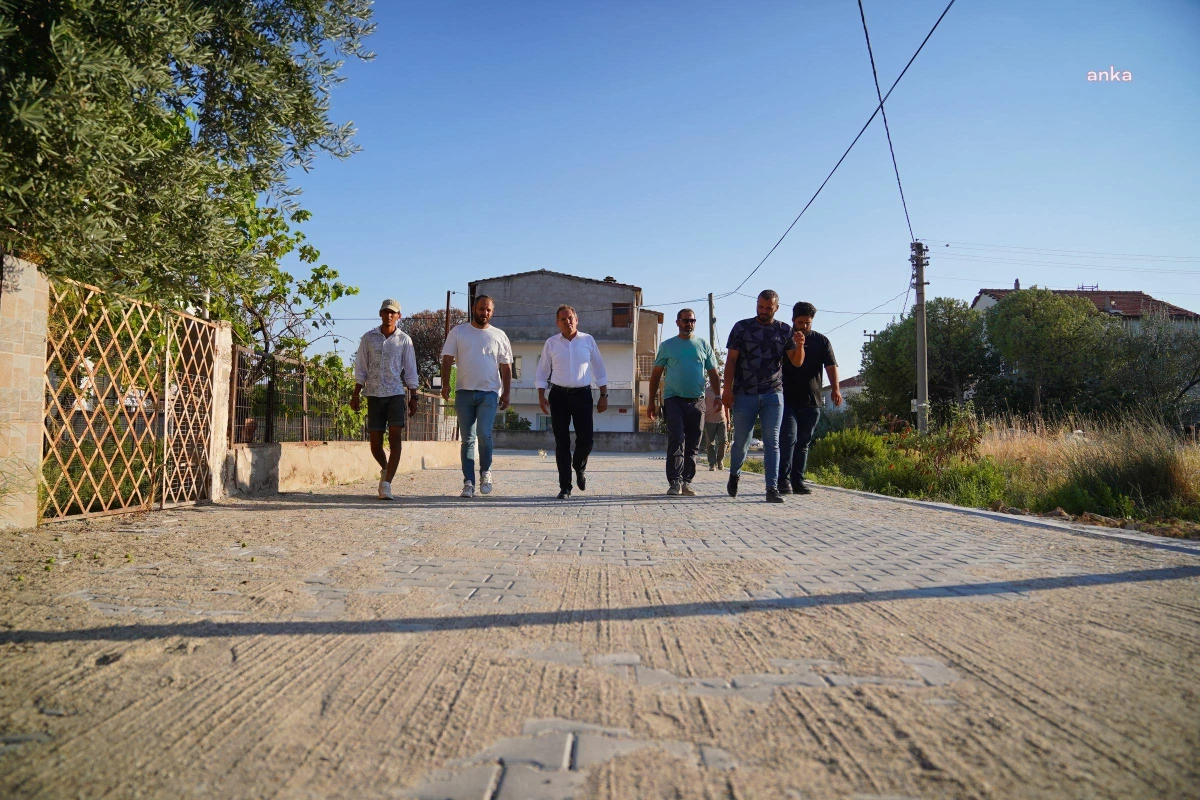 Ayvalık Belediyesi Küçükköy Gümrük Mevkisi\'nde yol sorununu çözdü