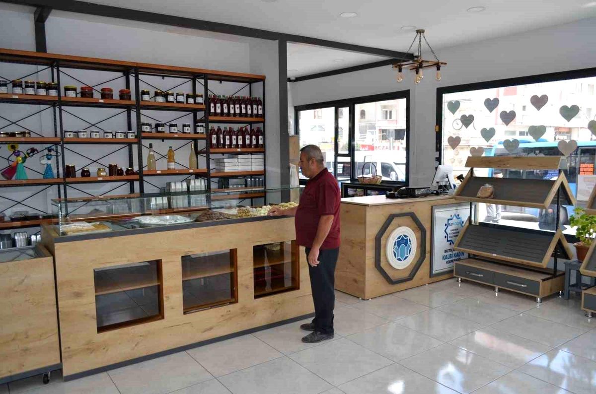 Battalgazi\'nin Kalbi Kadın Kooperatifi Üretimine Devam Ediyor