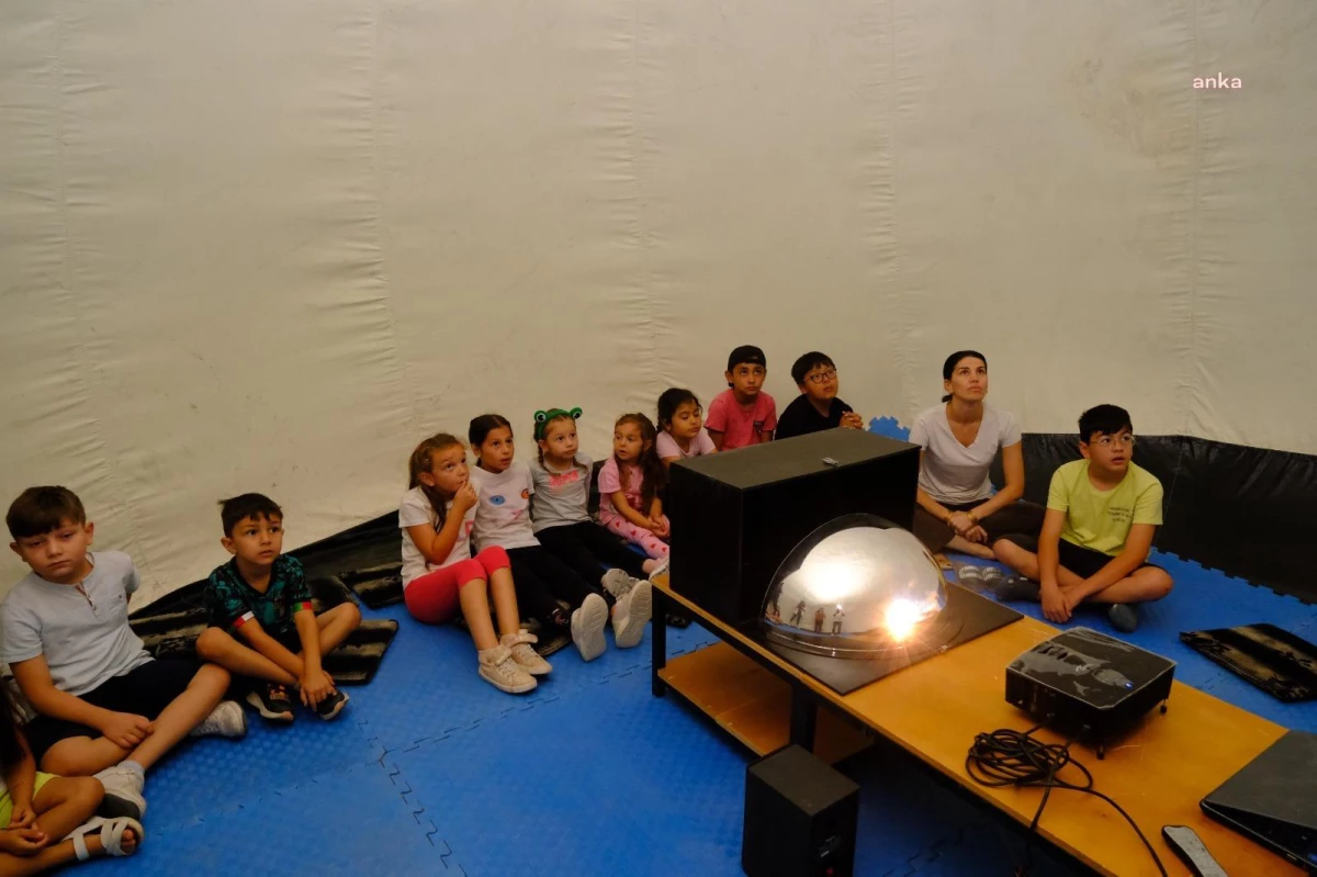 ESMEK Çifteler Eğitim Merkezi\'nde Çocuklar İçin Planetaryum Etkinliği
