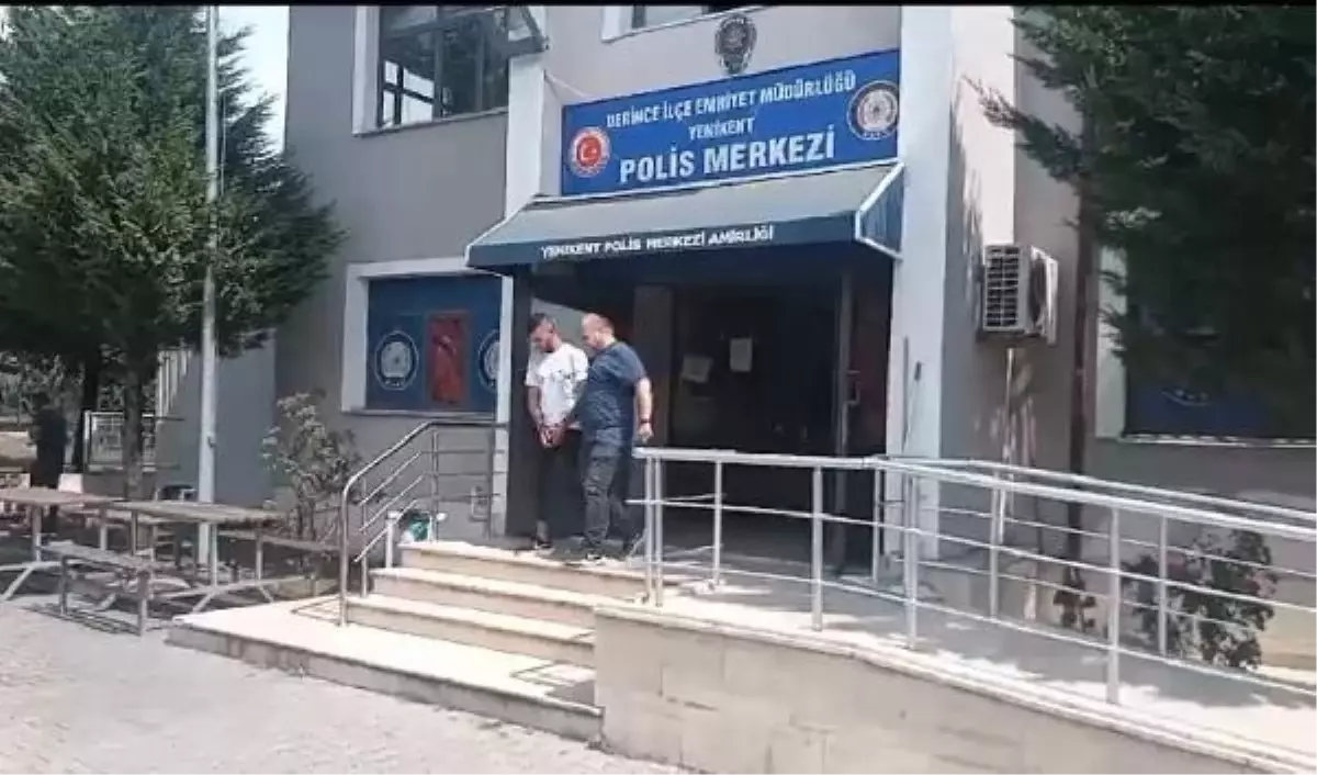 İzmit'te Evden 400 Bin TL Değerinde Ziynet Eşyası Çalındı