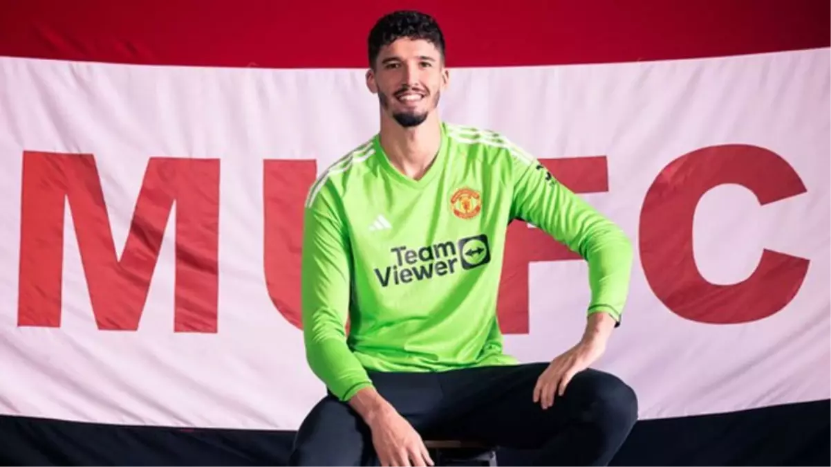 Son Dakika: Altay Bayındır resmen Manchester United\'da