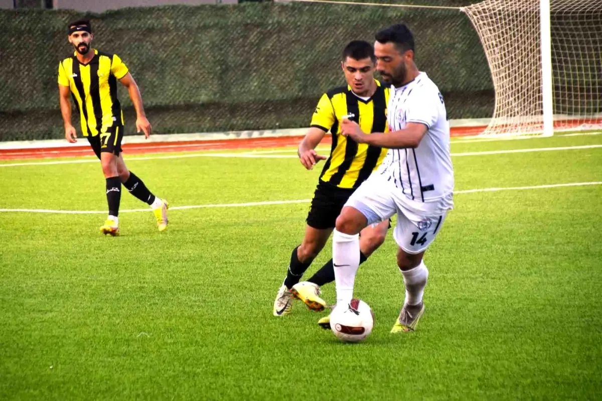 Aliağa FK, Bergama FK\'yı 2-1 mağlup etti