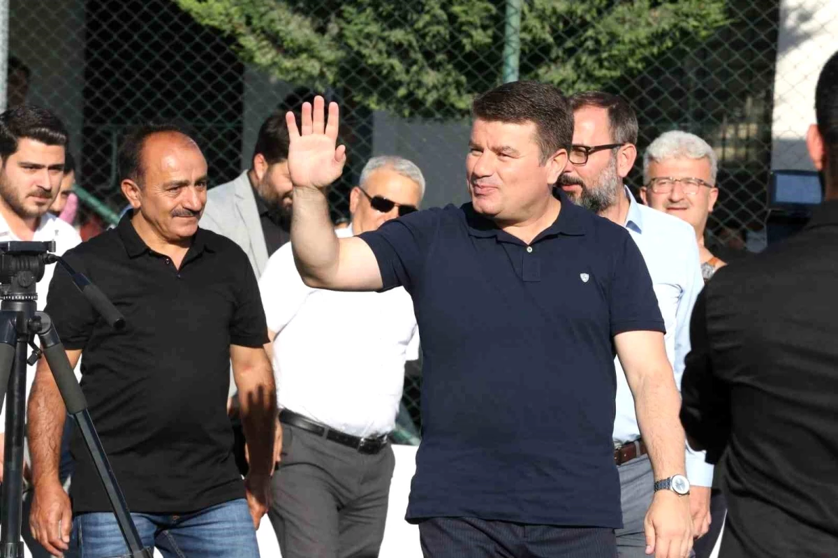 Aksaray Belediye Başkanı Evren Dinçer, Hemşehrileriyle İstişare İçerisinde Şehrin Geleceğine Yön Veriyor