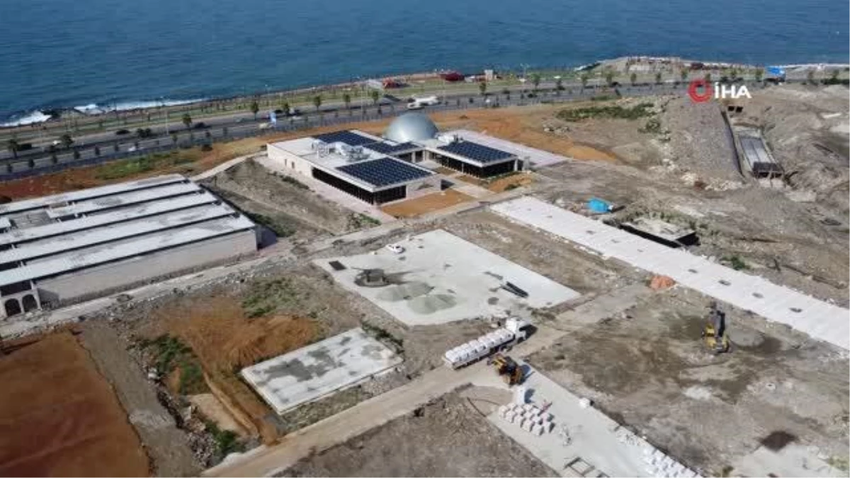 Trabzon\'da Özdemir Bayraktar Bilim Merkezi ve Planetaryum açılışa hazırlanıyor
