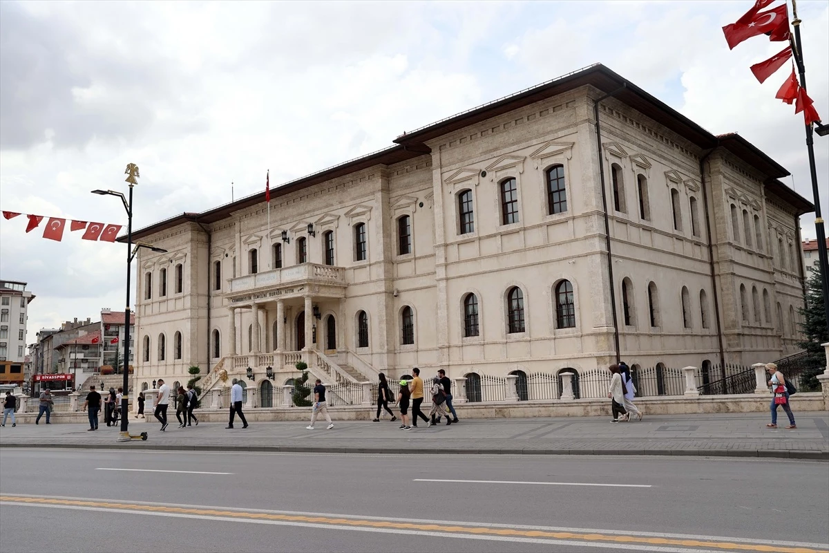 Atatürk ve Kongre Müzesi Ziyaretçilerini Ağırlıyor