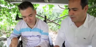 Denizlili şair Gökhan Sağıt, imza günü düzenledi