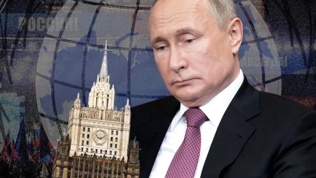 Kağıttan okuyan robotlar: Putin\'in diplomatlarına ne oldu?