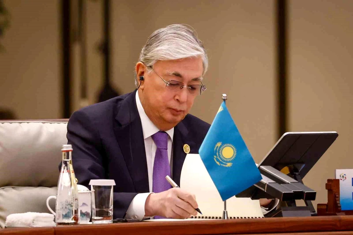 Kazakistan\'da Nükleer Santral Referandumu Düzenlenecek