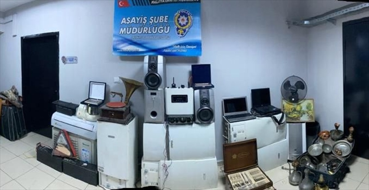 Malatya\'da deprem sonrası hırsızlık yapan 15 şüpheli gözaltına alındı