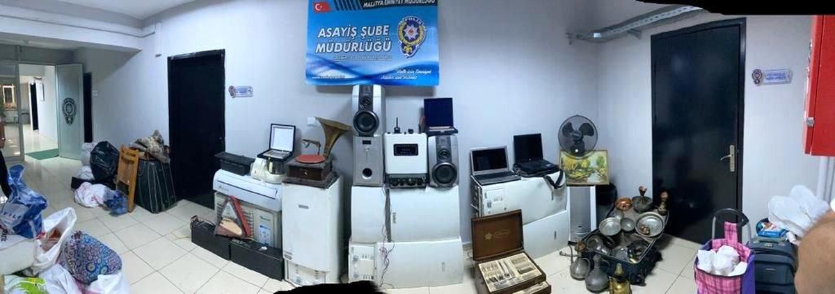 Malatya\'da Deprem Sonrası Hırsızlık Olaylarına Karışan 12 Zanlı Yakalandı