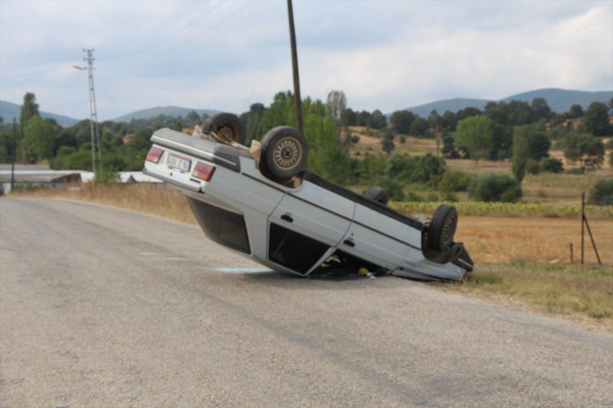Bilecik\'te trafik kazası: 2 kişi yaralandı