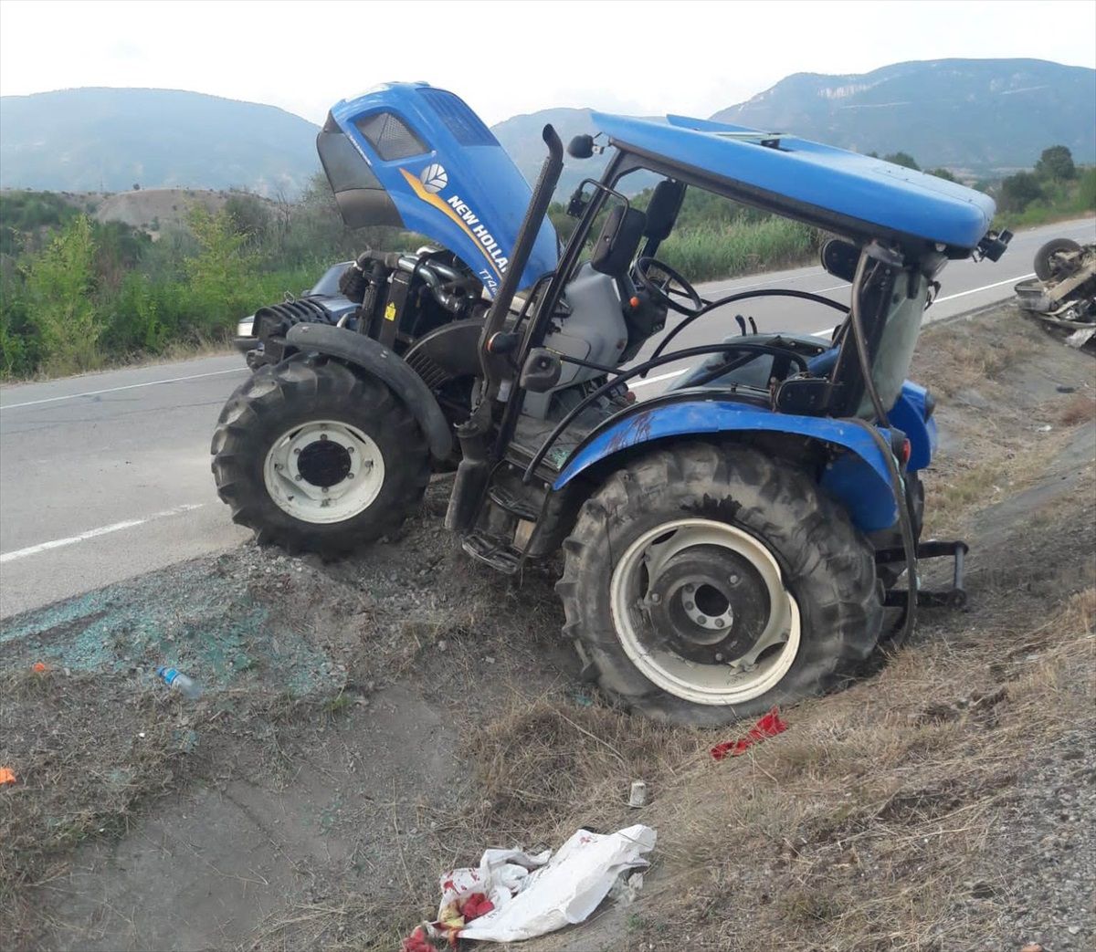 Sinop\'ta traktörle çarpışan kamyonetin sürücüsü hayatını kaybetti