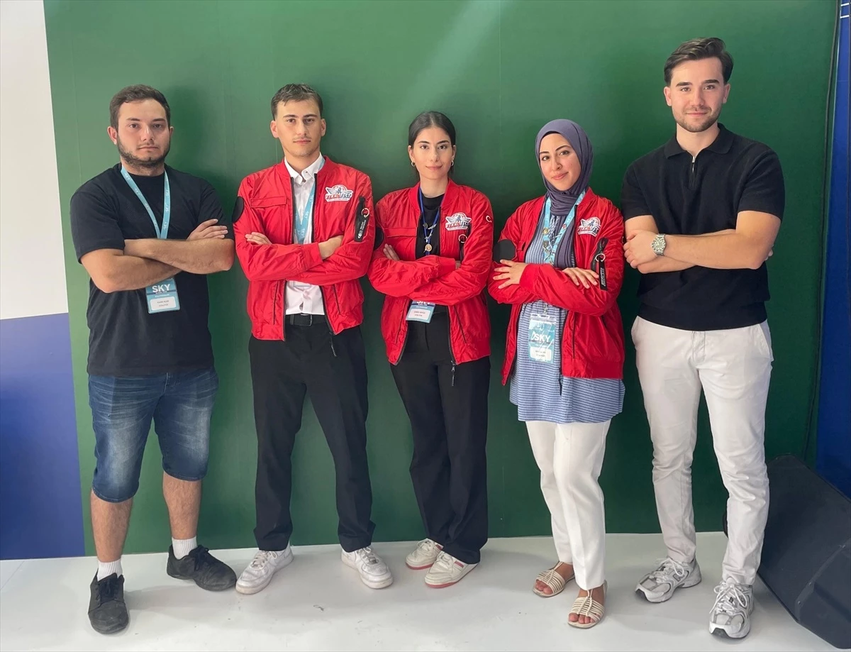 Yurtdışındaki Türk Gençleri TEKNOFEST\'te Gurur Duydu