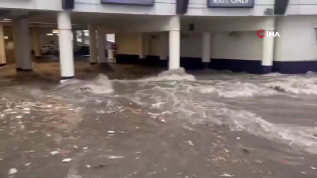 Las Vegas\'ta Şiddetli Yağışlar Sel Felaketine Yol Açtı