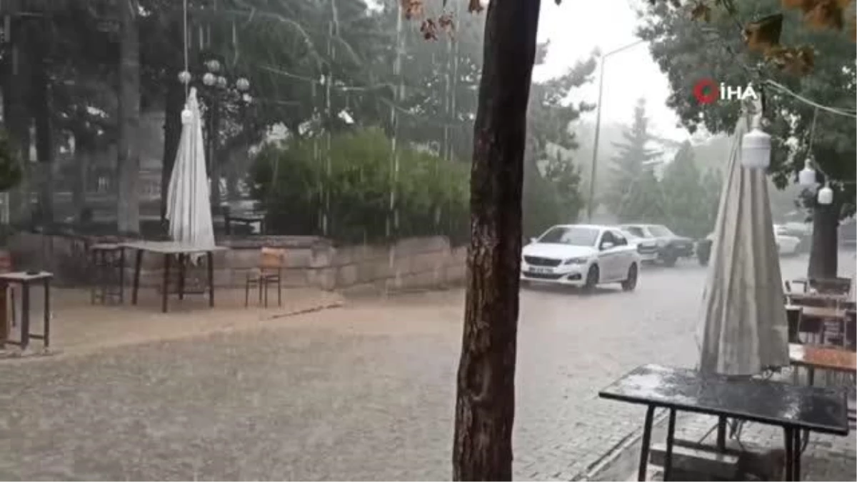 Aksaray\'da sağanak yağmur etkisini sürdürüyor