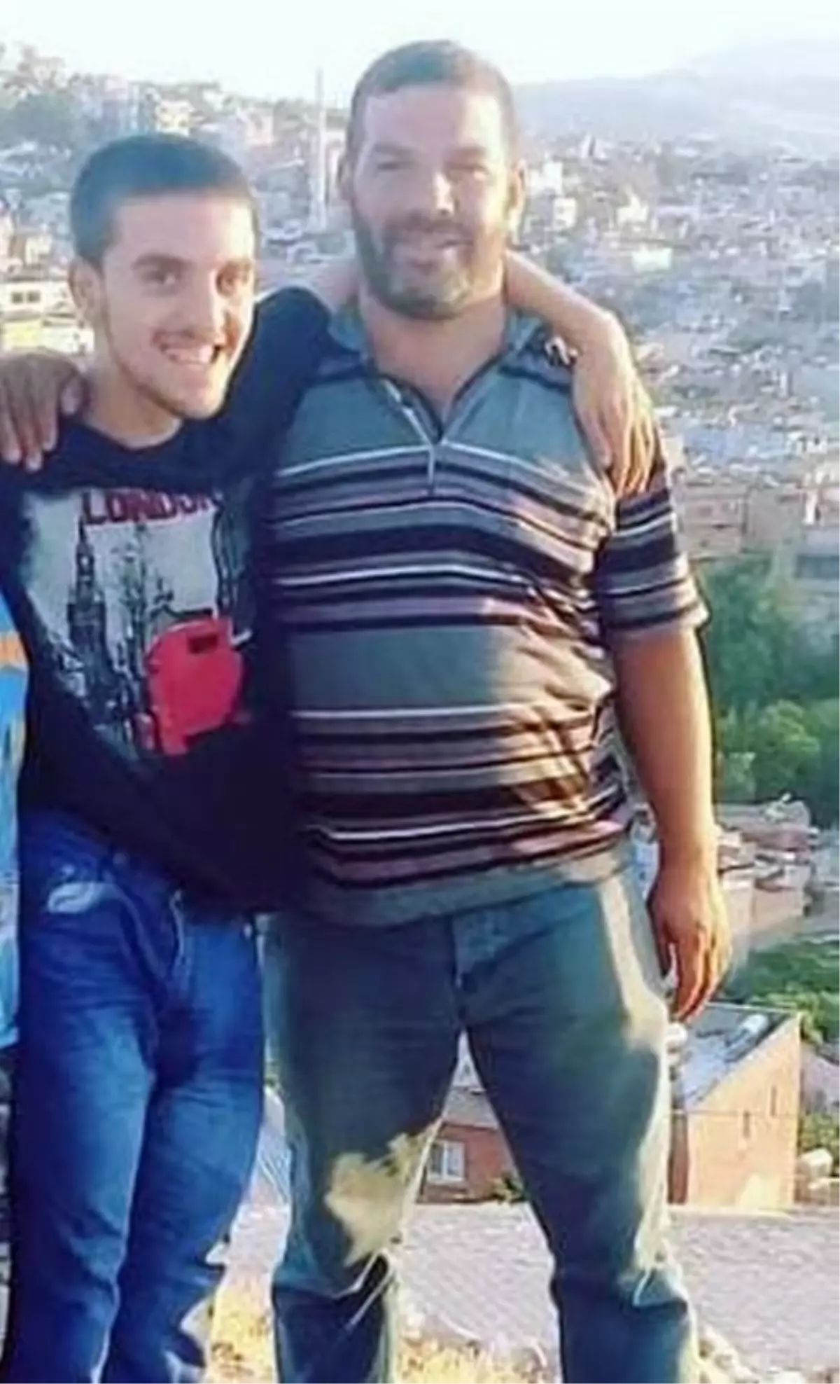 Zihinsel engelli genç, babasını kurtarmak isterken hayatını kaybetti