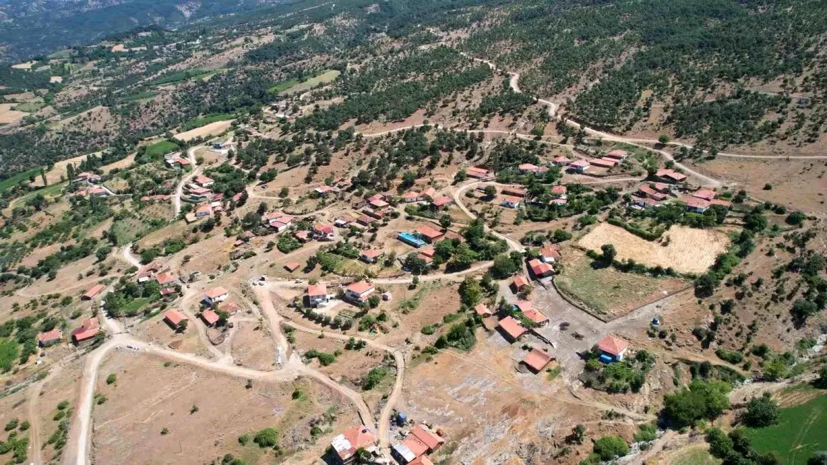 MASKİ, Çelikli Mahallesinde Altyapı Yatırımlarına Devam Ediyor