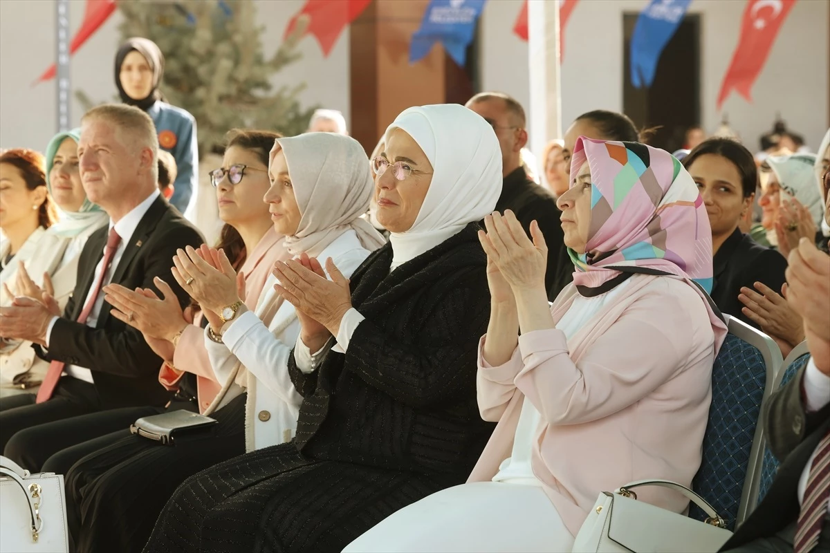 Emine Erdoğan, Şule Yüksel Şenler Hanımlar Konağı\'nın açılışında konuştu Açıklaması