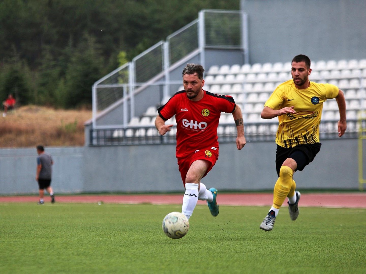 Eskişehirspor Kütahya İl Özel İdare\'yi 3-0 mağlup etti