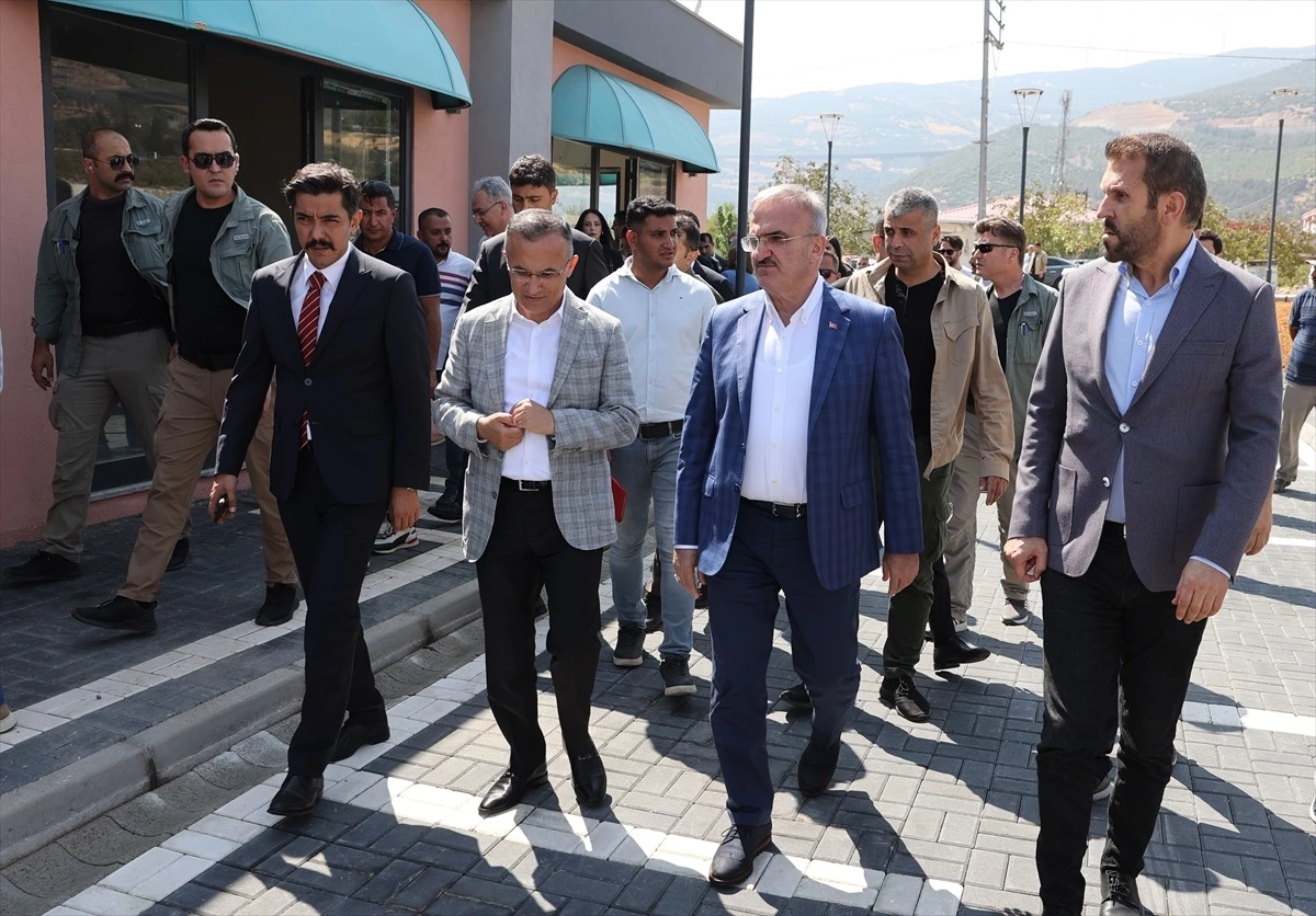 İçişleri Bakan Yardımcısı Münir Karaloğlu Gaziantep\'te İncelemelerde Bulundu