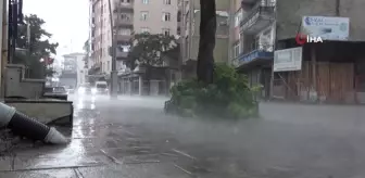 Kocaeli'de sağanak yağış etkili oldu