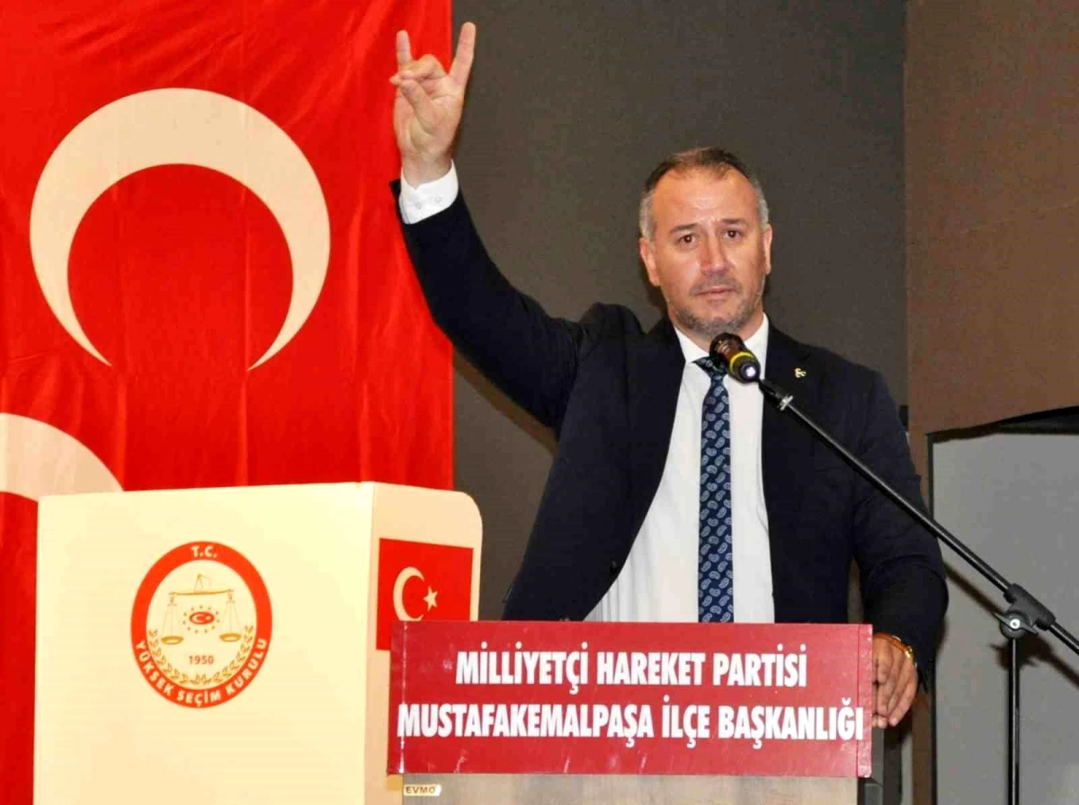 MHP Mustafakemalpaşa Teşkilatı\'nın Yeni Başkanı Ahmet Beygirci Oldu