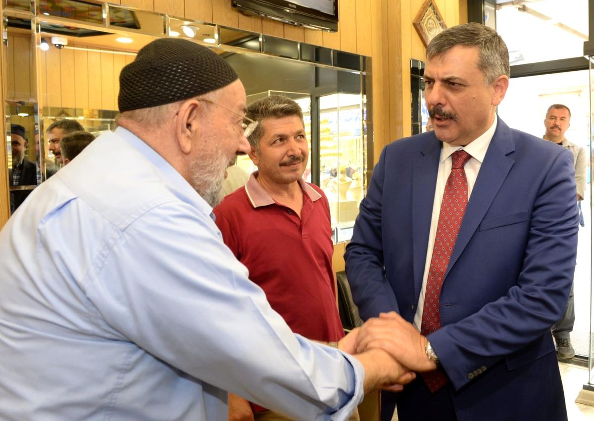 Erzurum Valisi Mustafa Çiftçi, Taşmağazalar esnafıyla bir araya geldi
