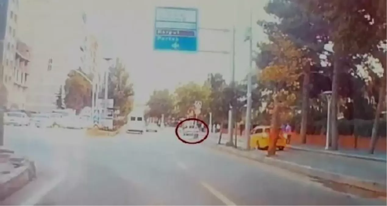 Elazığ'da Otomobilin Çarptığı Kadın Yaralandı