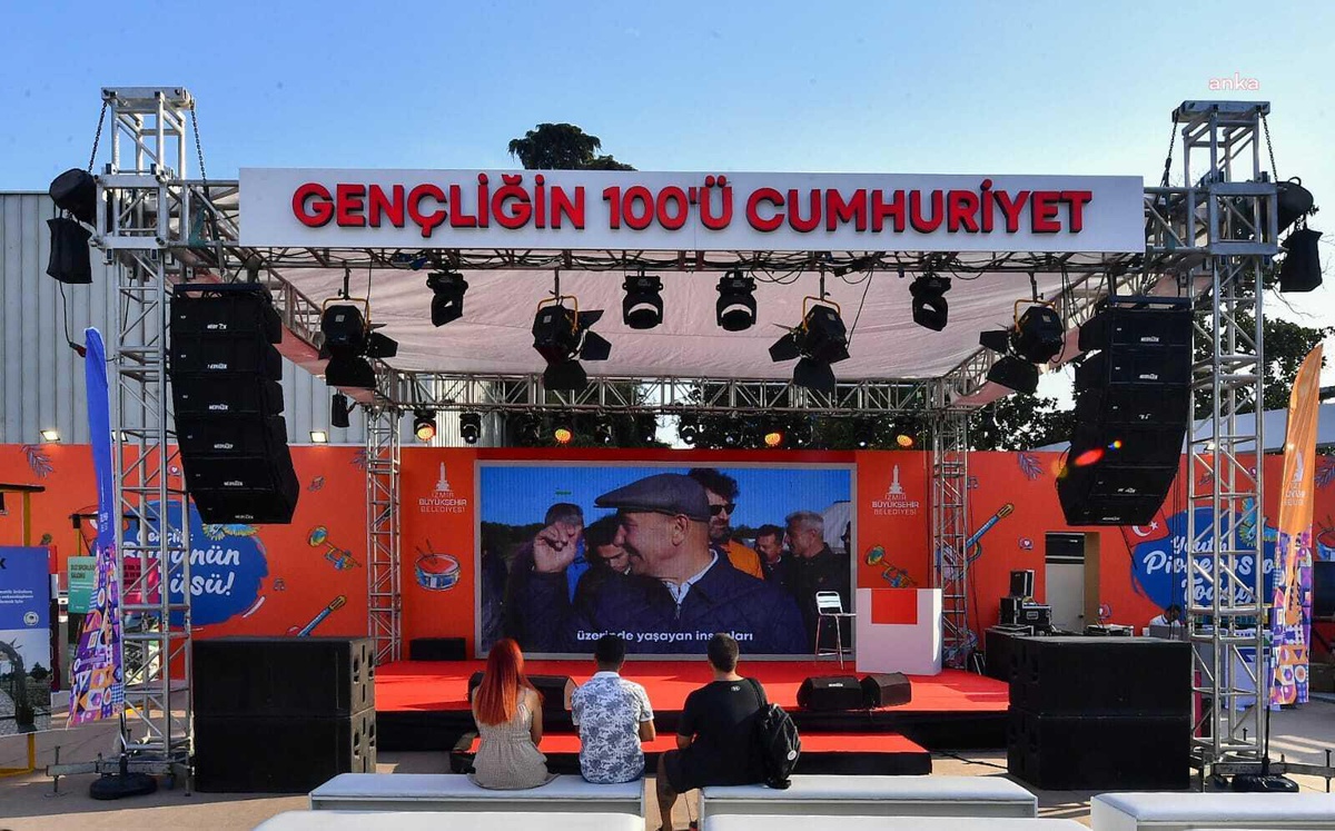 İzmir Büyükşehir Belediyesi, 92. İzmir Enternasyonal Fuarı\'nda Projelerini Tanıttı