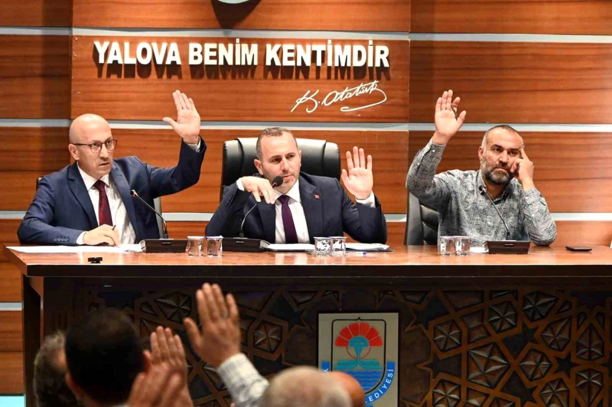 Yalova Belediye Başkanı Mustafa Tutuk\'tan CHP\'li Meclis Üyelerine Sert Tepki