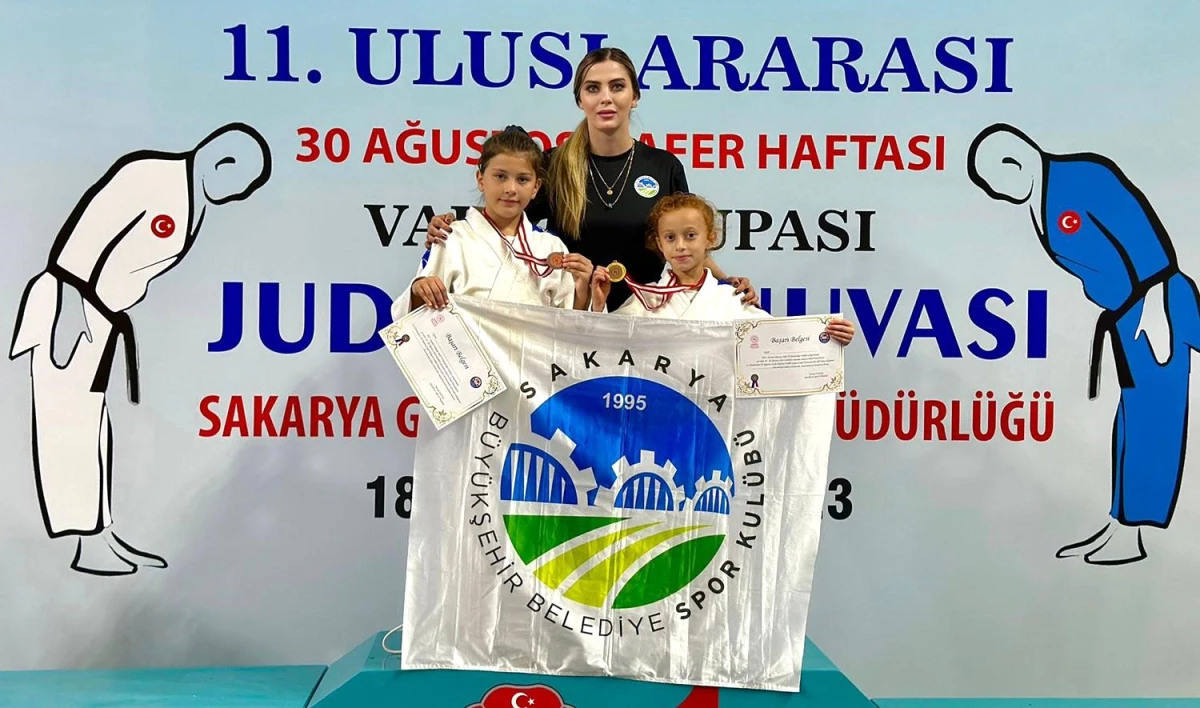 Sakarya Büyükşehir Belediyesi Spor Kulübü Judo Sporcuları Başarıya İmza Attı