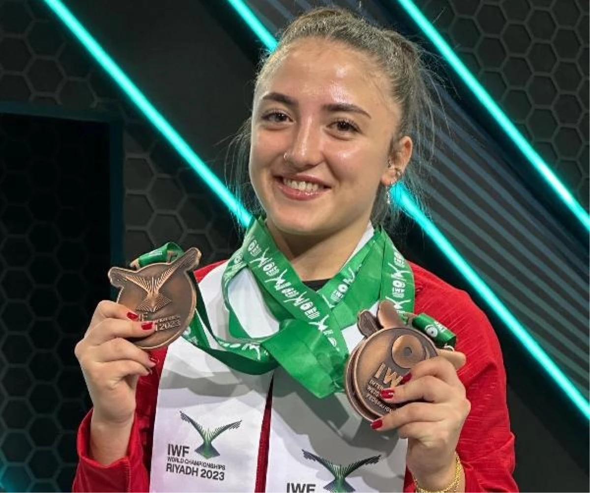 Milli halterci Cansu Bektaş, Dünya Şampiyonası\'nda 3 bronz madalya kazandı