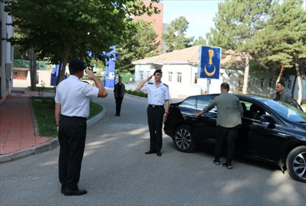 Çorum İl Jandarma Komutanı Kıdemli Albay Naim Çetinkaya Göreve Başladı