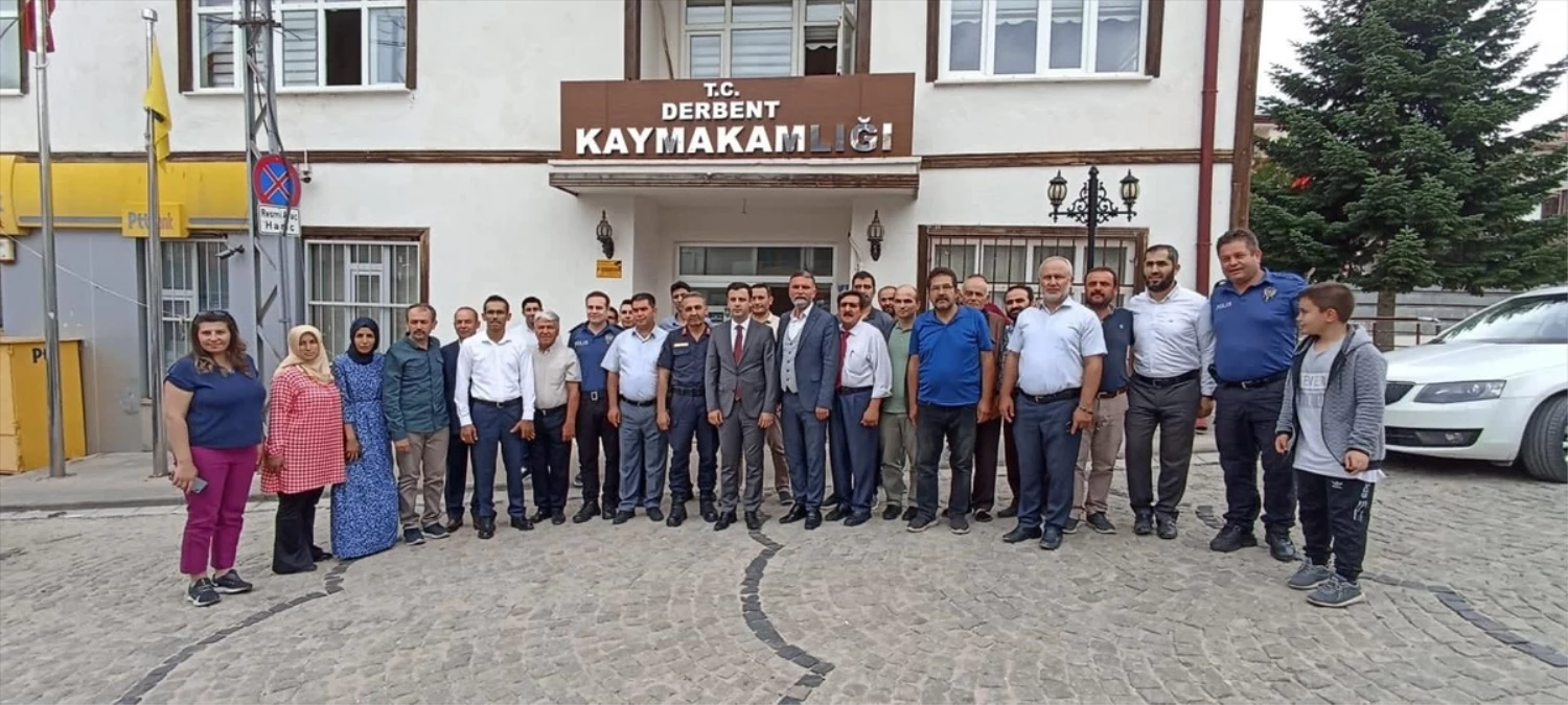 Konya\'nın Derbent ilçesinde görev yapan Kaymakam Nurullah Kaya için veda töreni düzenlendi