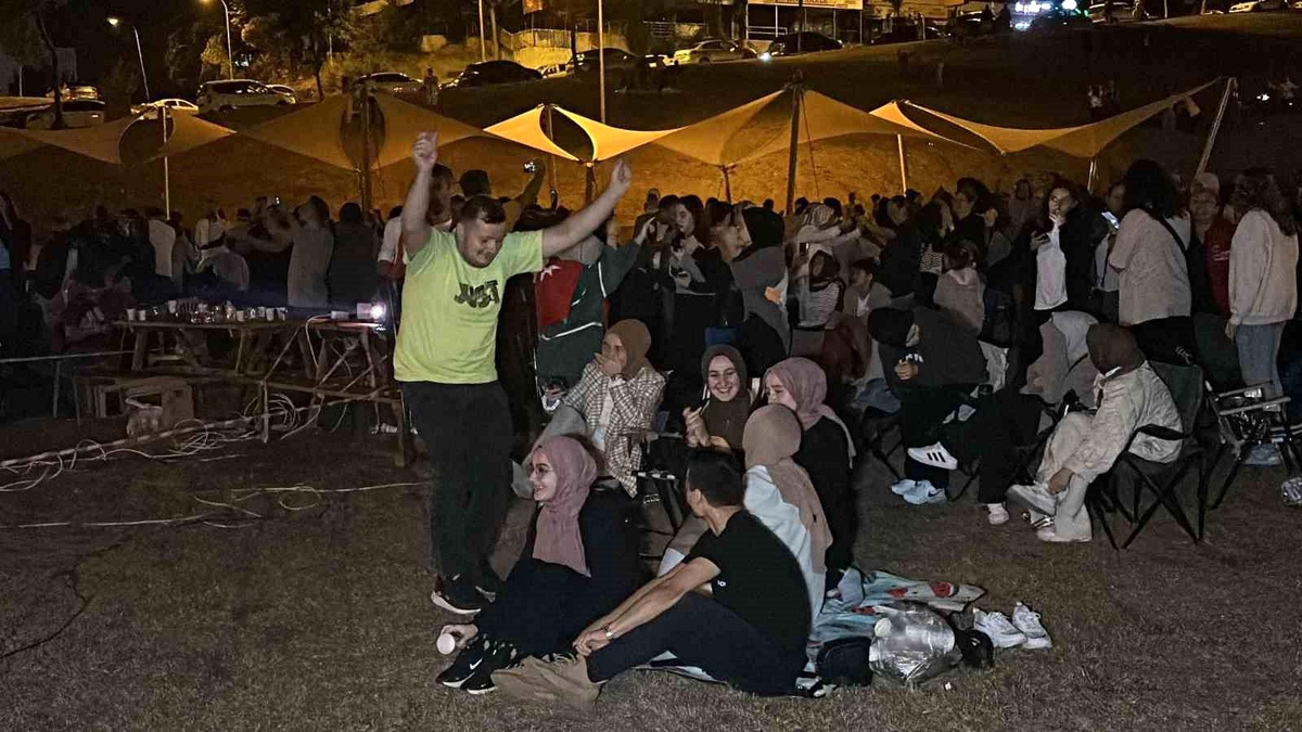 Türkiye, 2023 CEV Avrupa Şampiyonası\'nda Sırbistan\'ı yenerek şampiyon oldu