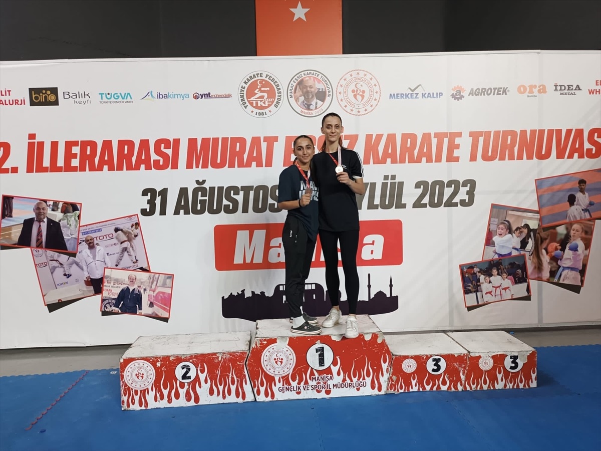 Diyarbakır Büyükşehir Belediyesi Sporcuları Karate Turnuvasında Başarılı