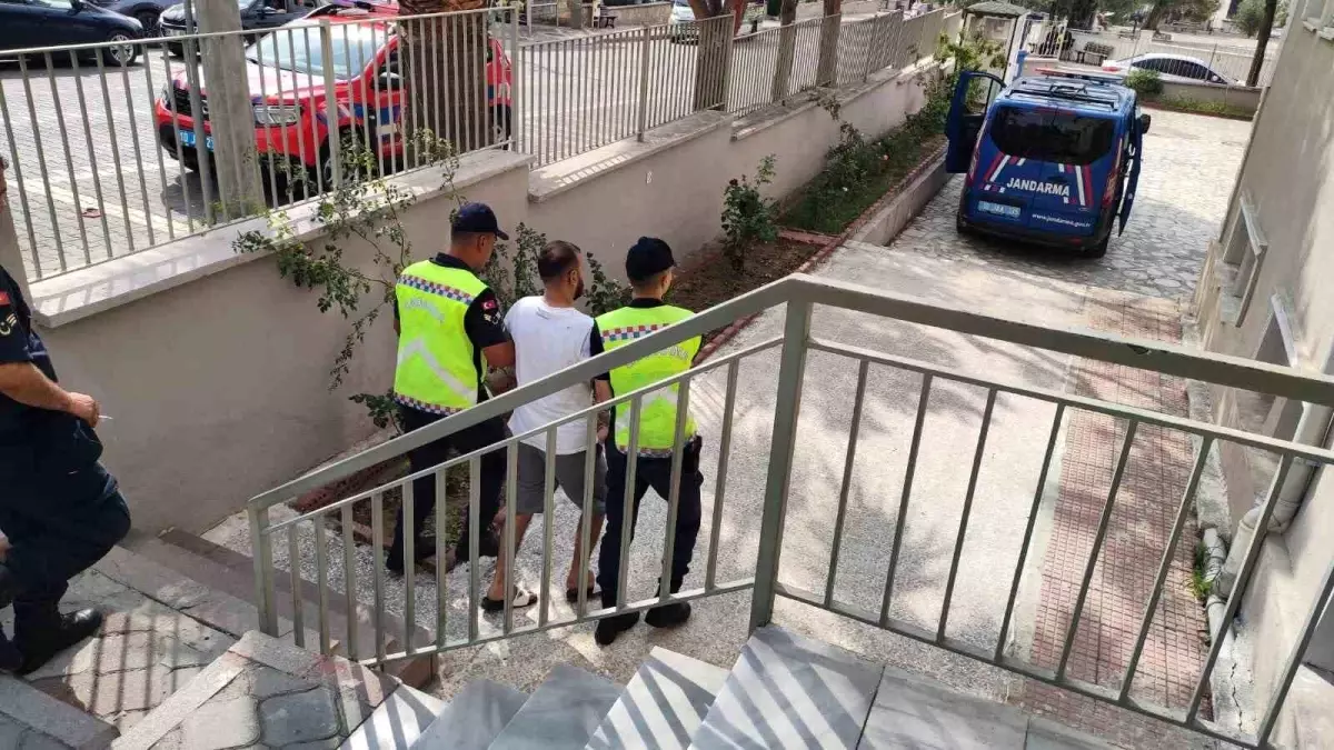 Edremit\'te Uyuşturucu Satıcısı Tutuklandı