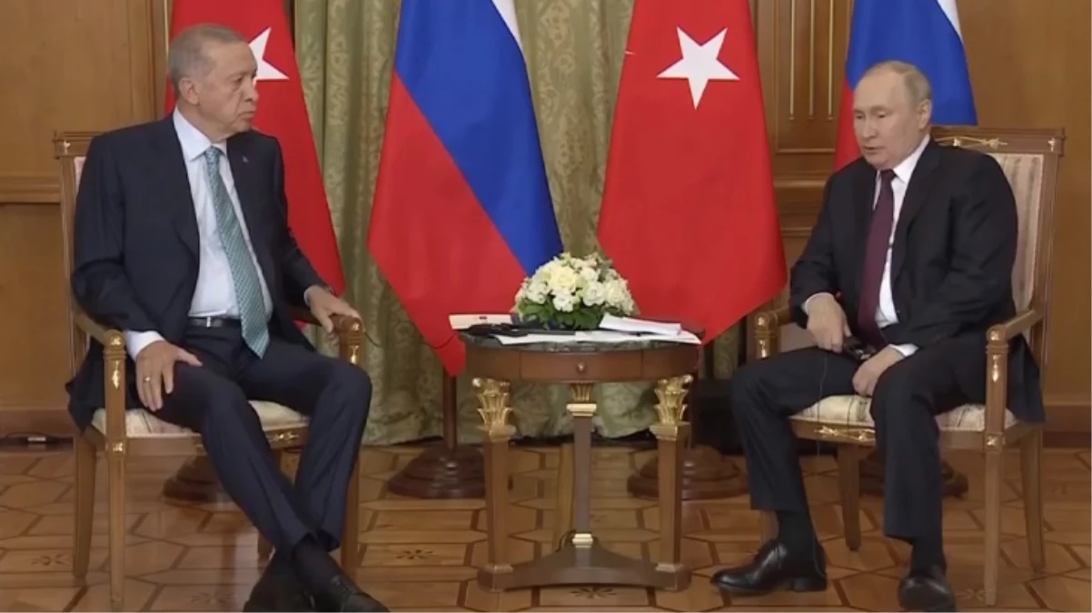 Kremlin\'den Erdoğan-Putin zirvesiyle ilgili ilk açıklama: Görüşmelerin ilk kısmı yapıcı