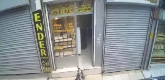 Siirt'te Kuyumcudan Bilezik Hırsızlığı