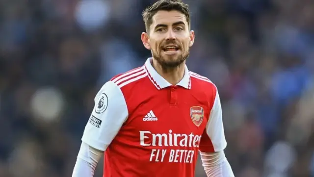 Menajeri tartışmalara son noktayı koydu! Jorginho, Fenerbahçe'ye transfer olmayacak