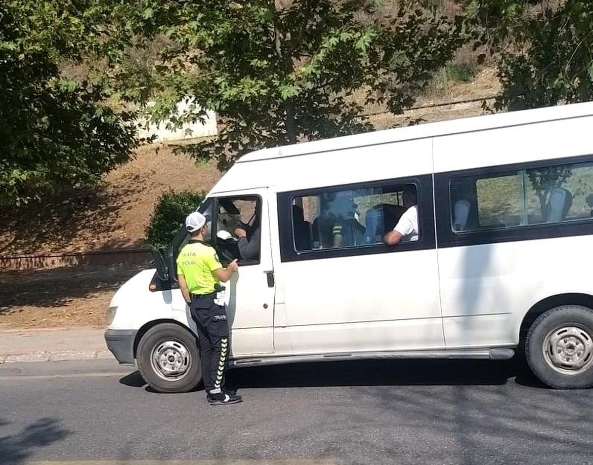 Okul Servisleri ve Araç Sürücüleri Denetlendi