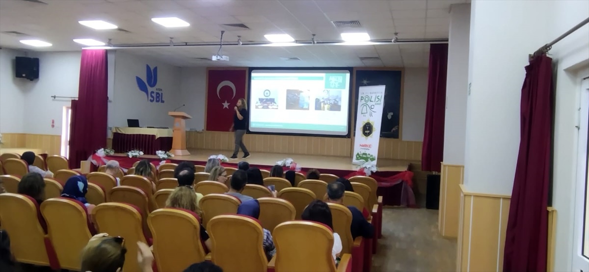 Aydın\'da Uyuşturucuyla Mücadele Semineri Düzenlendi